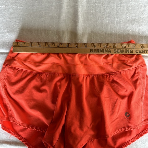 oiselle Roga Shorts 4 Coral Orange - Picture 7 of 10